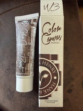 Hank & Henry Color Canvas Paints W3(Warm Undertones) Eyeshadow Base